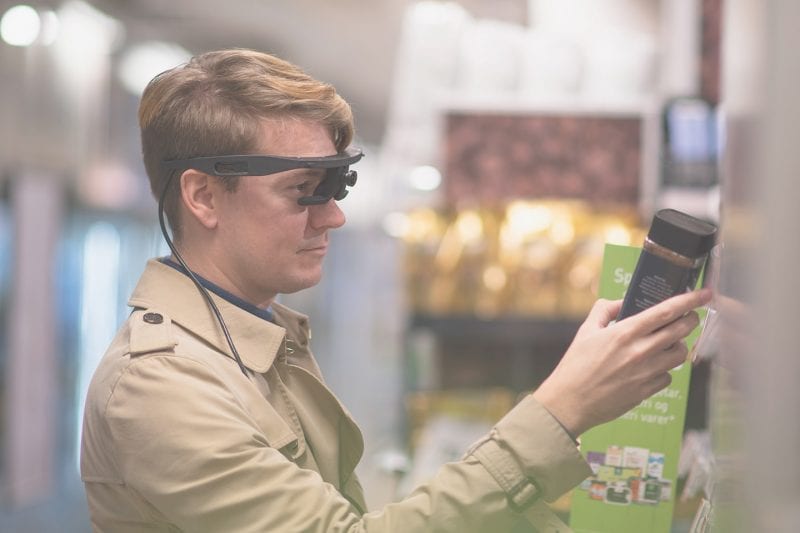 https://imotions.com/wp-content/uploads/2022/10/eye-tracking-glasses-supermarket-medium_grey-e1594048769338.jpg